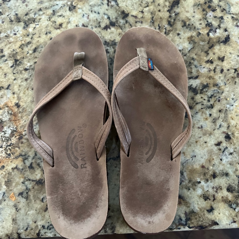 Rainbow flip flops - women’s 8-9